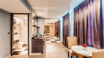 HOTEL MERA MARE