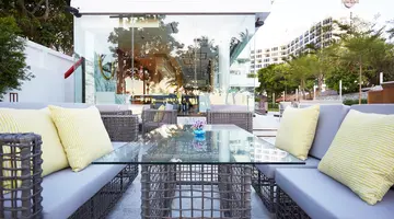 HOTEL MERA MARE