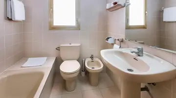 HOTEL MERCE - PINEDA DE MAR