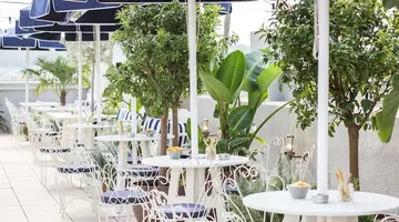 Hotel Midmost by Majestic Hotel Group