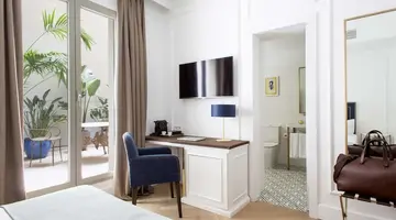 Hotel Midmost by Majestic Hotel Group