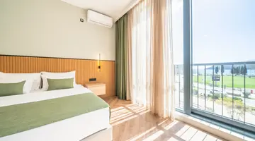 HOTEL MILLENNIUM BY AYCON