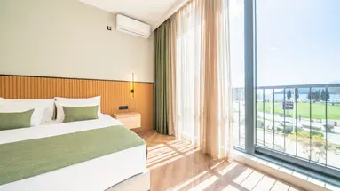 HOTEL MILLENNIUM BY AYCON