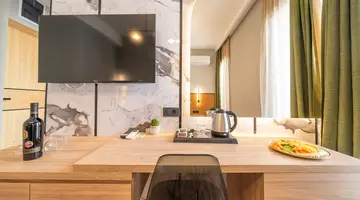 HOTEL MILLENNIUM BY AYCON