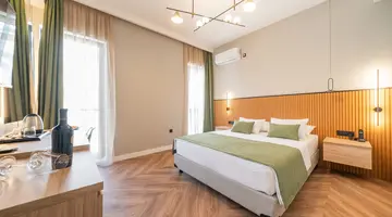 HOTEL MILLENNIUM BY AYCON