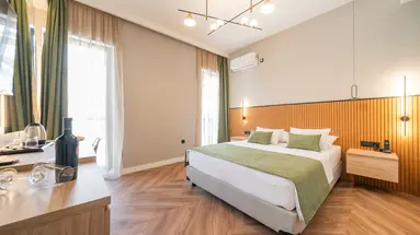 HOTEL MILLENNIUM BY AYCON