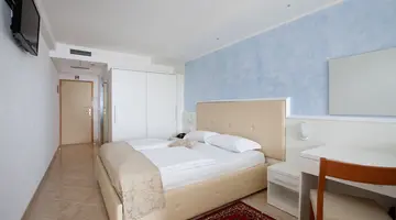 HOTEL MIMOSA - LIDO PALACE****