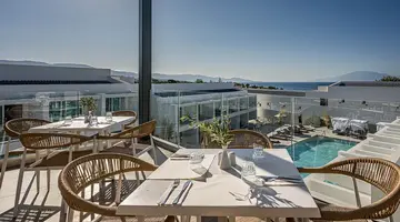 Hotel Mirage Bleu Resort