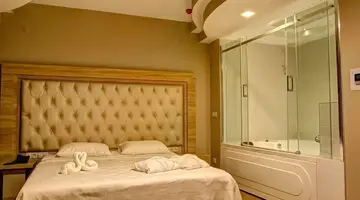 Hotel Mirage Spa