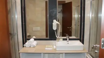Hotel Mirage Spa