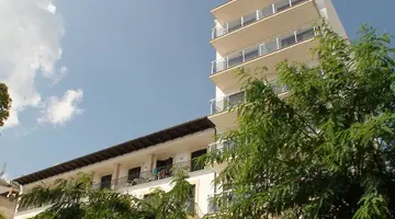 HOTEL MIRAMAR