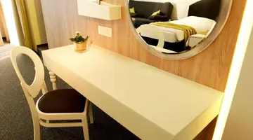 Hotel Mirna