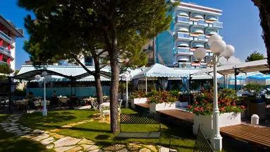 Hotel Monaco & Quisisana