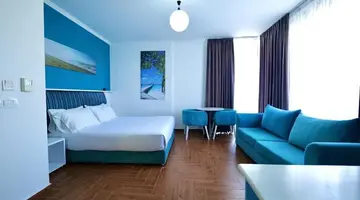 HOTEL MONACO