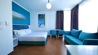 HOTEL MONACO