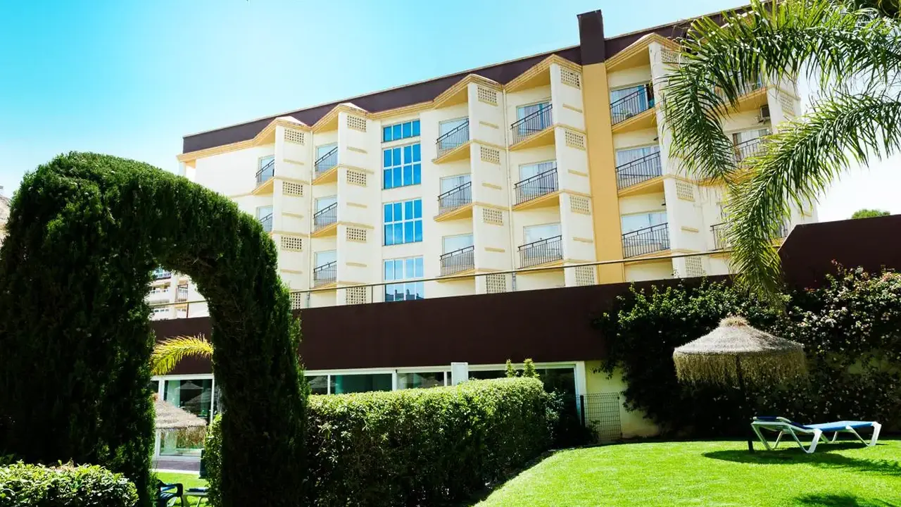 Hotel Monarque Cendrillon
