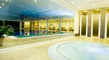 Hotel Monarque Cendrillon