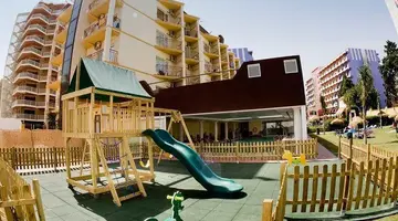 Hotel Monarque Cendrillon