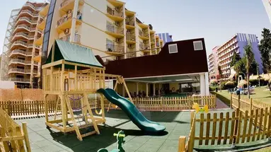 Hotel Monarque Cendrillon