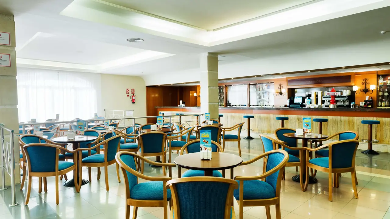 Hotel Monarque Cendrillon