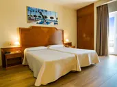 HOTEL MONARQUE EL RODEO