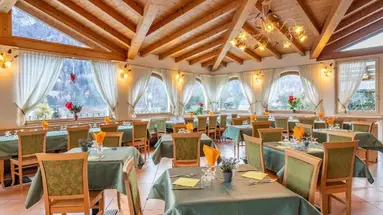 Hotel Monclassico & Maria***