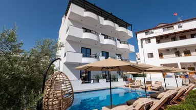 Hotel Monel