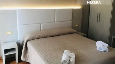 Hotel Monica
