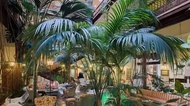 Hotel Monopol