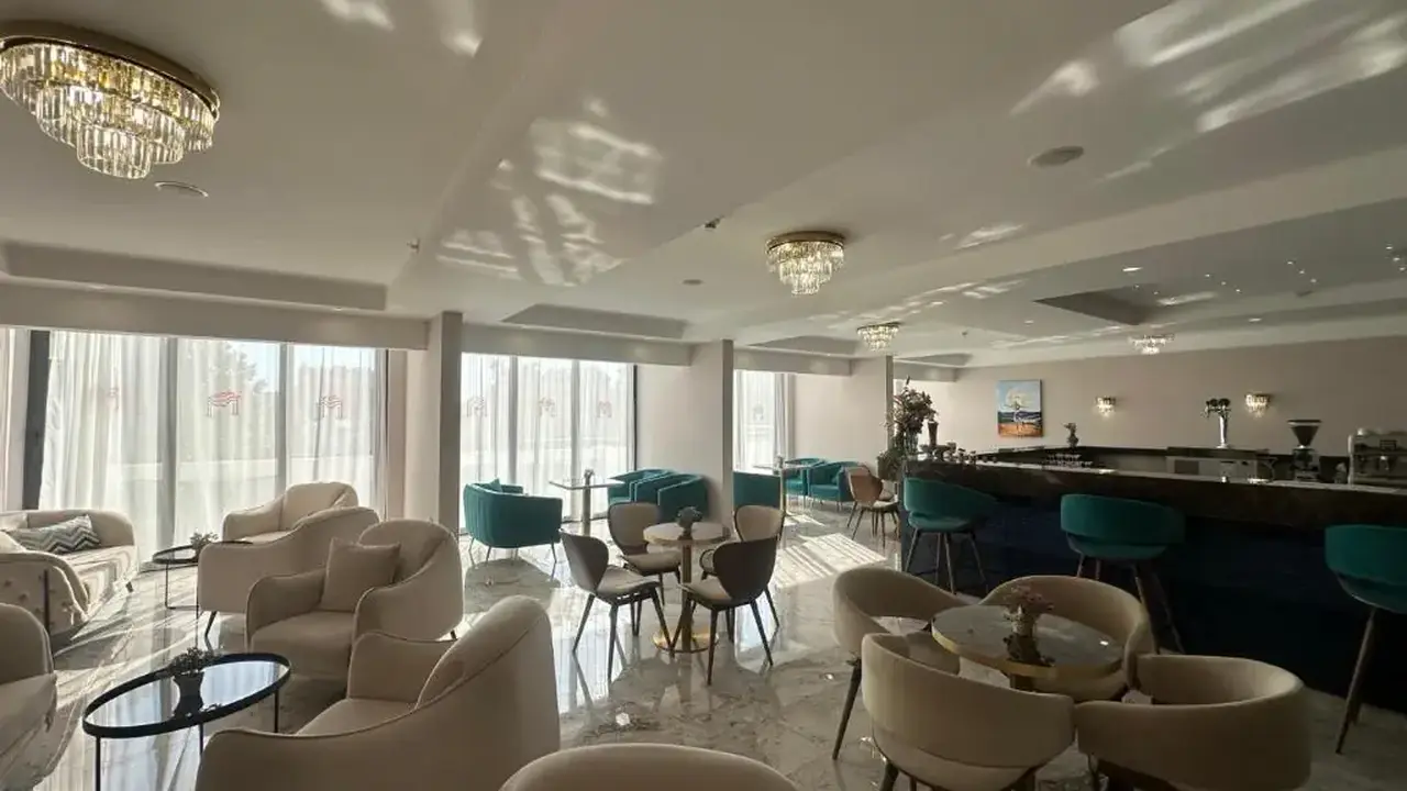 HOTEL MONTENEGRINA