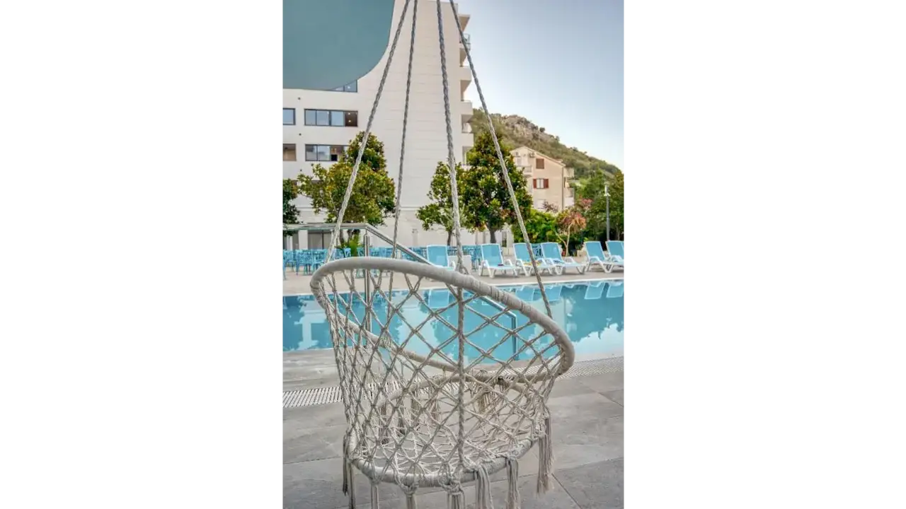 HOTEL MONTENEGRINA