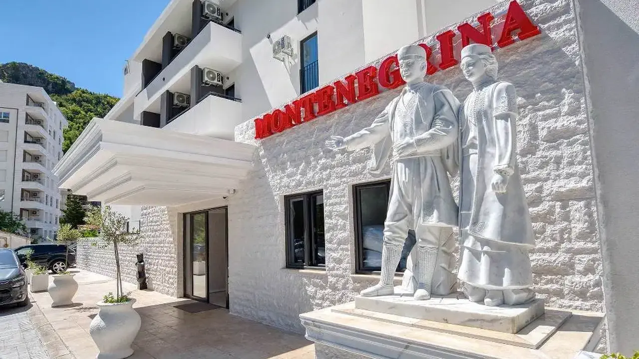 HOTEL MONTENEGRINA