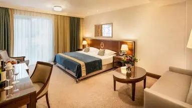 Hotel More