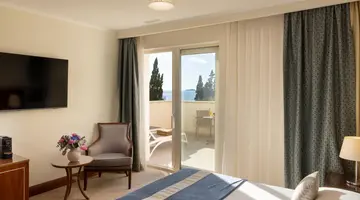 Hotel More