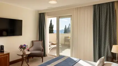 Hotel More