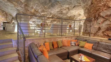 Hotel More