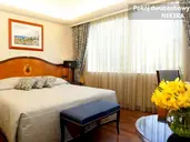 Hotel More
