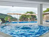 Hotel More