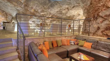 Hotel More