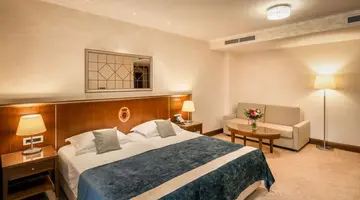 Hotel More