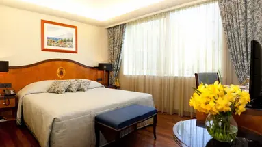 Hotel More