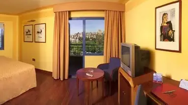 HOTEL MS MAESTRANZA