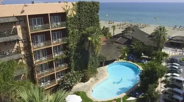 HOTEL MS TROPICANA