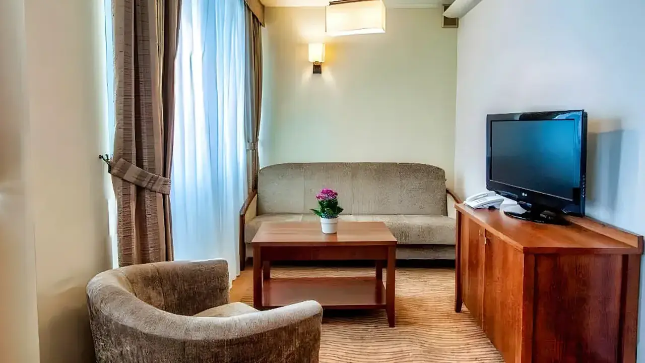 Hotel Murowanica