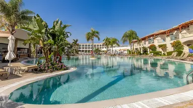 Hotel Mythos Beach Resort