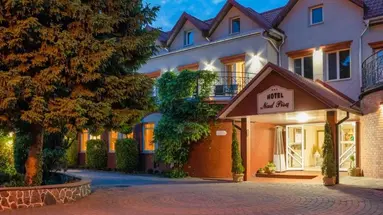 Hotel Nad Pisą