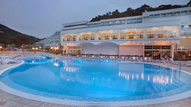 HOTEL NARCIS****