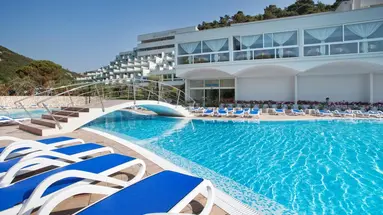 HOTEL NARCIS