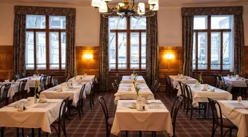 Hotel National