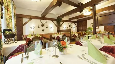 Hotel Neue Post
